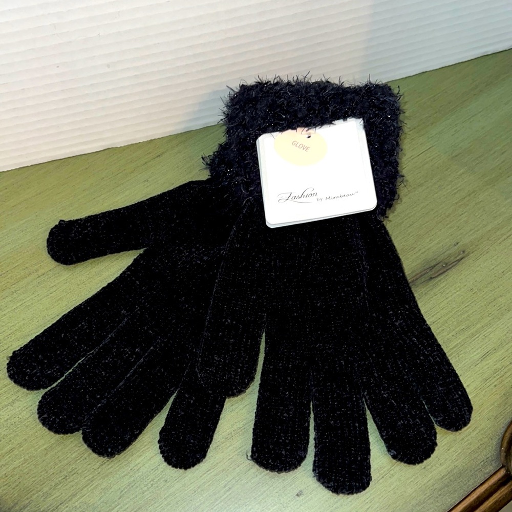 Mirabeau Gloves